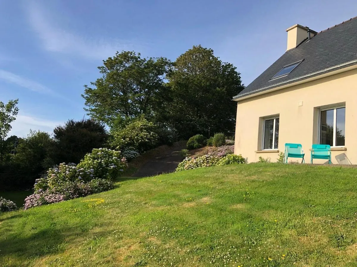 Breton Holiday Home With Fantastic Sea Views بلوغاسنو