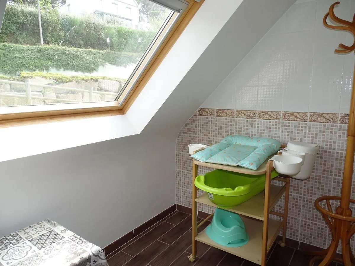 Breton Holiday Home With Fantastic Sea Views بلوغاسنو